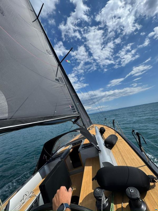 Solaris 44