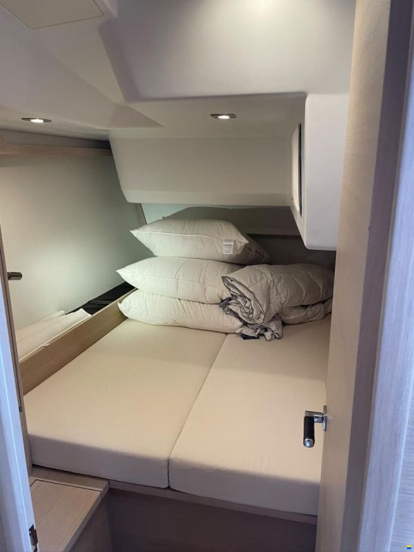 Solaris 44