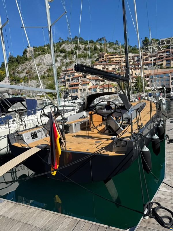 Solaris 44