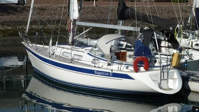 Hallberg-Rassy 34