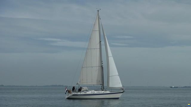 Hallberg-Rassy 34