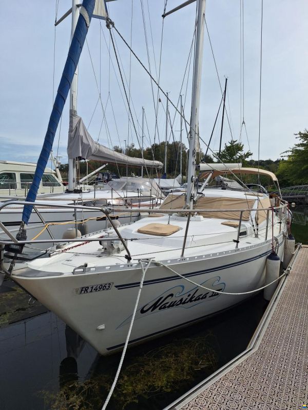 Nauticat 32