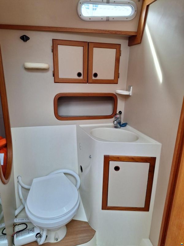 Nauticat 32