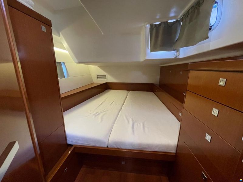 Beneteau Oceanis 55