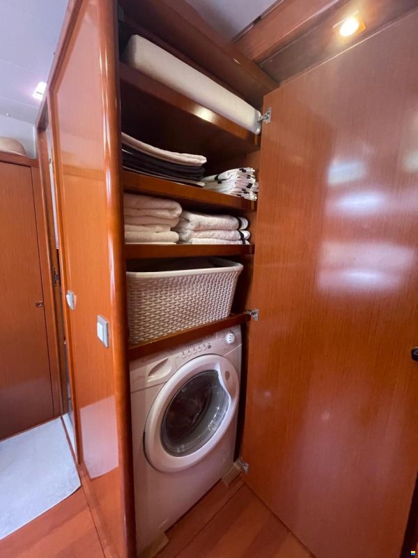 Beneteau Oceanis 55