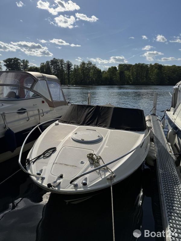 Maxum 2100sc3
