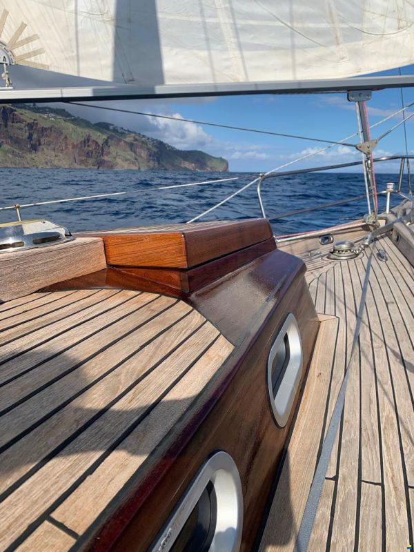 Huisman Avenir