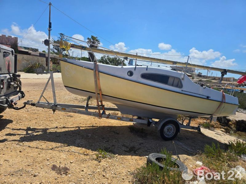Nautic Plast Hai 590