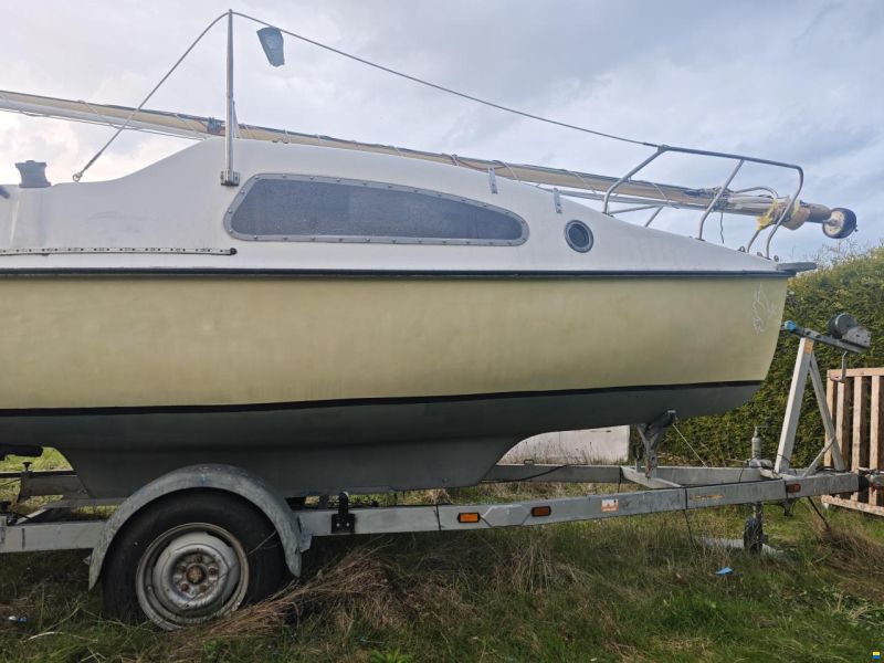 Nautic Plast Hai 590
