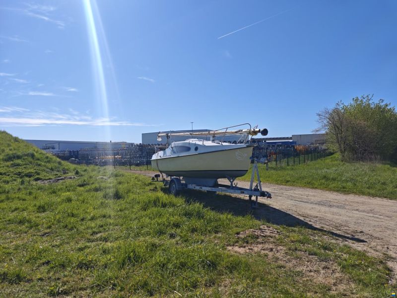 Nautic Plast Hai 590