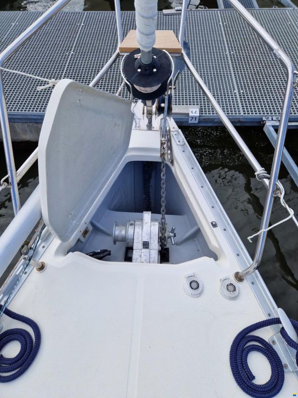 Hanse 371