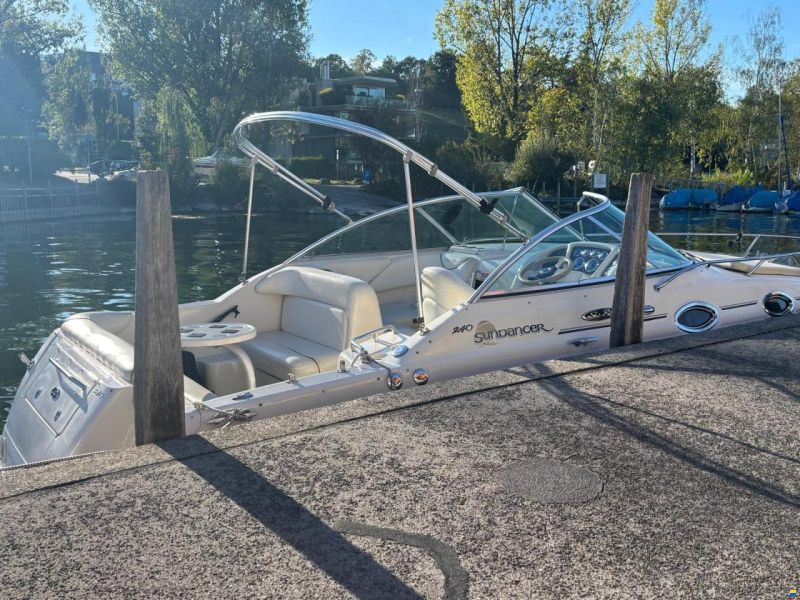 Sea Ray 240 Sundancer