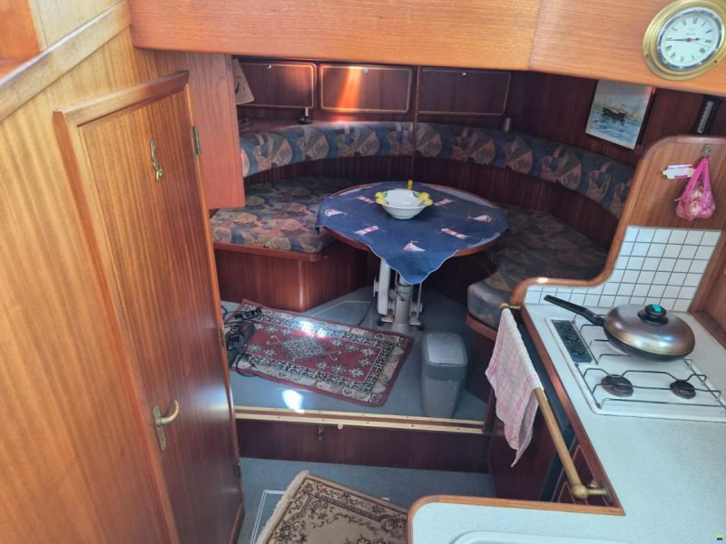 Linssen Dutch Sturdy 320 AC Royal
