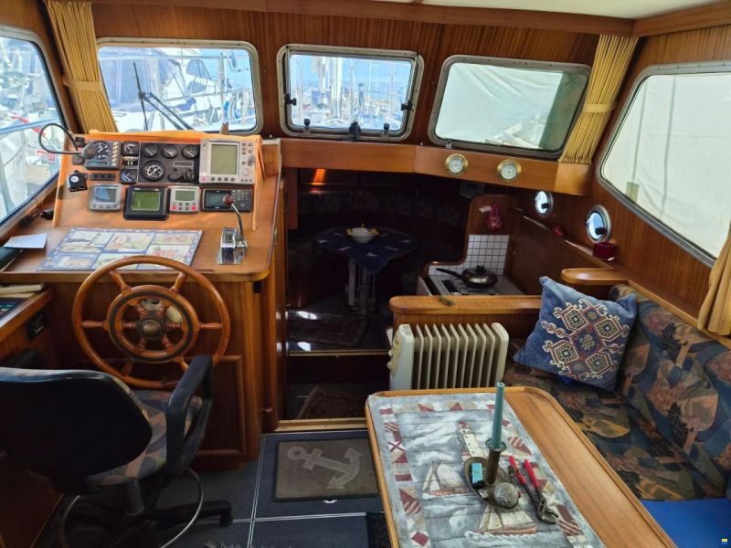 Linssen Dutch Sturdy 320 AC Royal