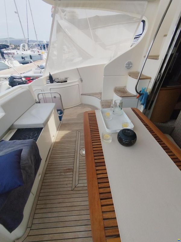 Azimut 43