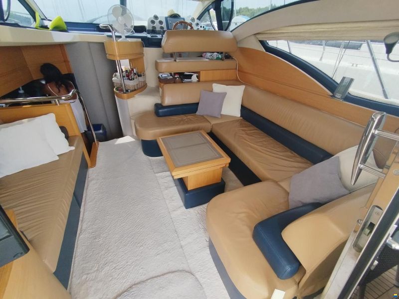 Azimut 43