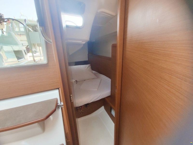 Jeanneau Sun Odyssey 349