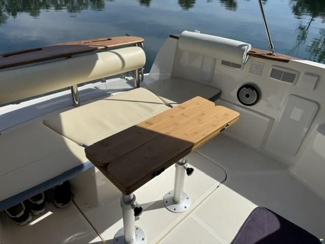 Quicksilver 640 Weekend