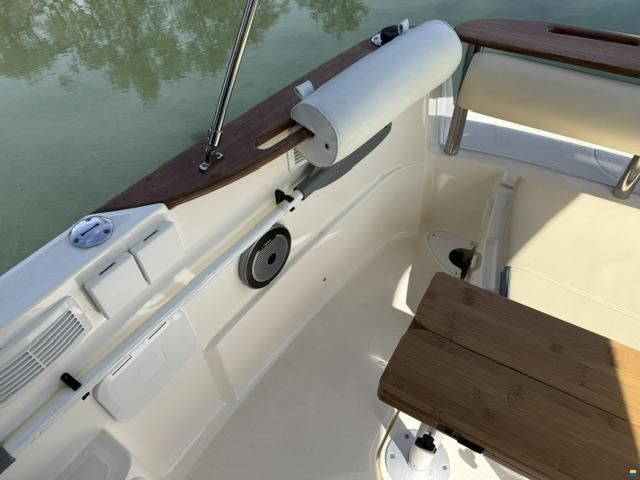 Quicksilver 640 Weekend