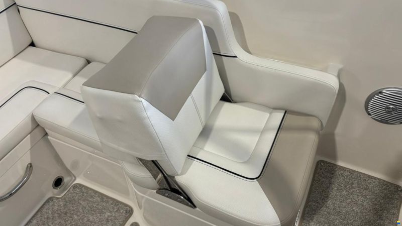 Bayliner 642 Cuddy
