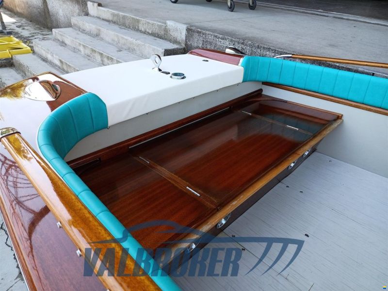 Riva JUNIOR