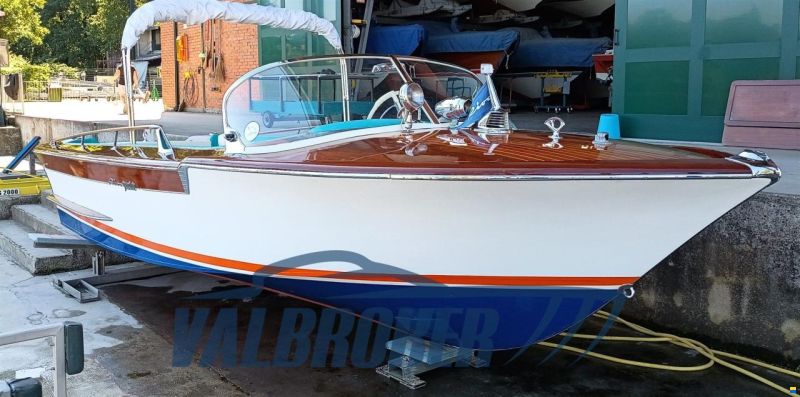 Riva JUNIOR