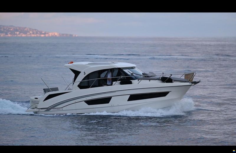 Beneteau ANTARES 9