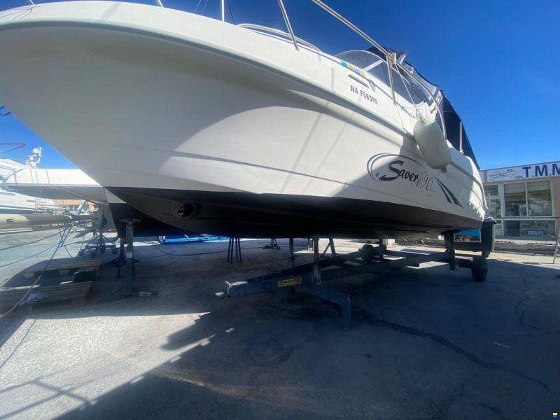 Saver 690 cabin