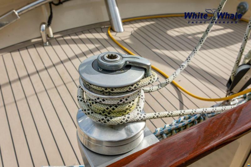 Pieter Beeldsnijder Stagzeil schoener custom built refit