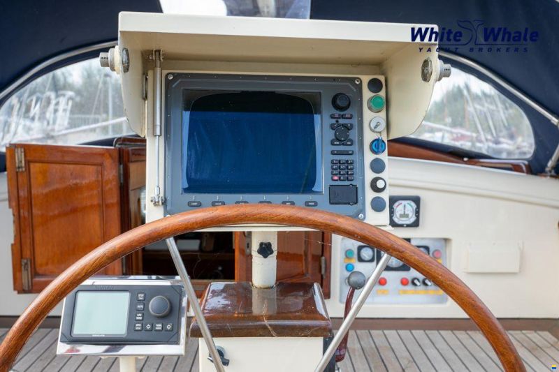Pieter Beeldsnijder Stagzeil schoener custom built refit