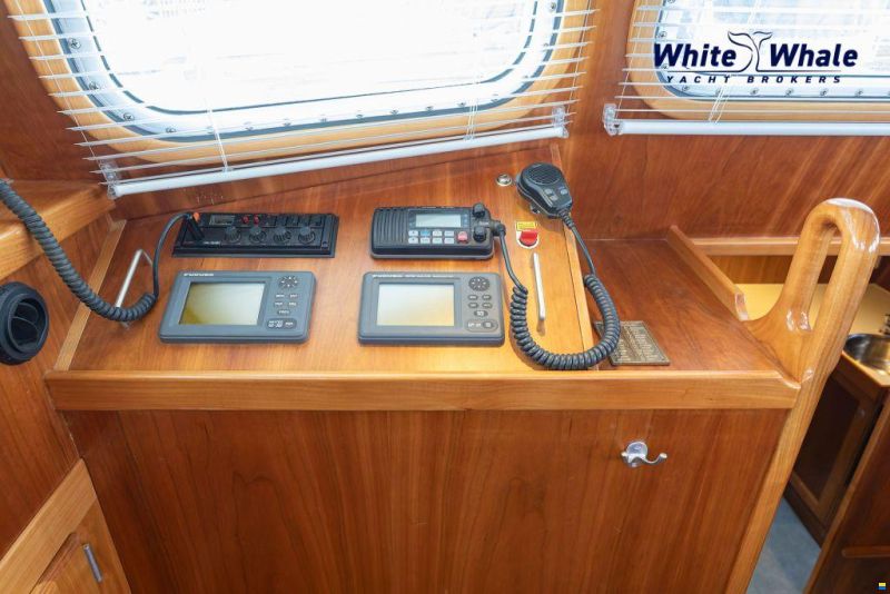 Pieter Beeldsnijder Stagzeil schoener custom built refit