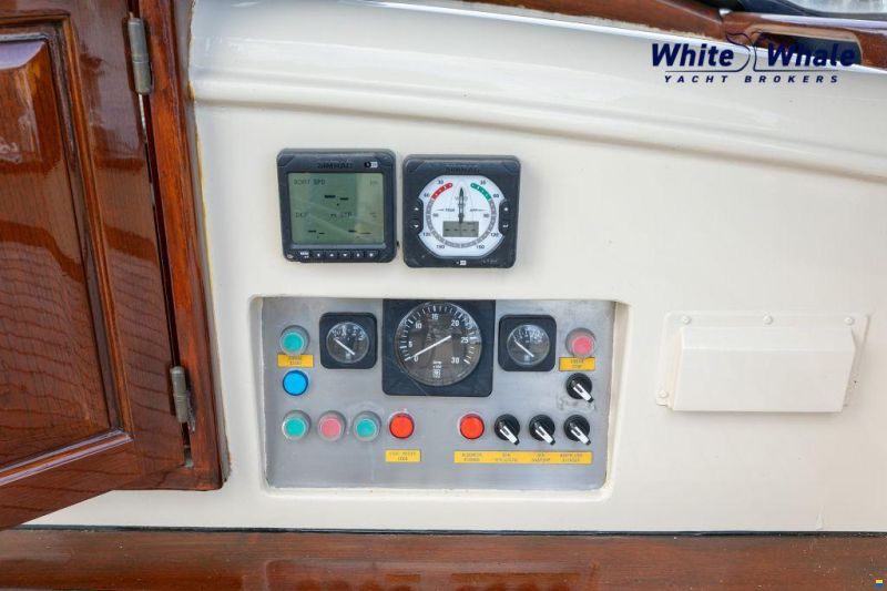 Pieter Beeldsnijder Stagzeil schoener custom built refit