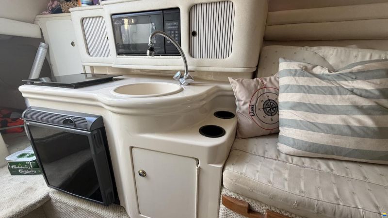 Sea Ray Sundancer 260