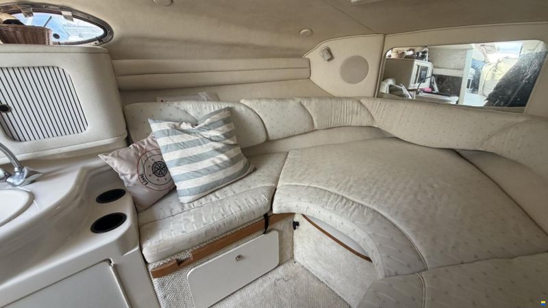 Sea Ray Sundancer 260