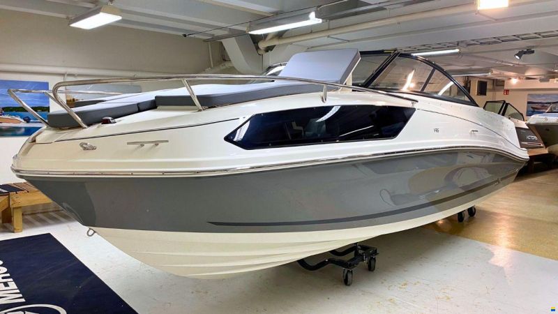 Bayliner VR6 Cuddy