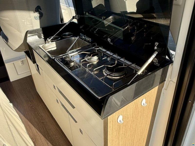 Beneteau Antares 9