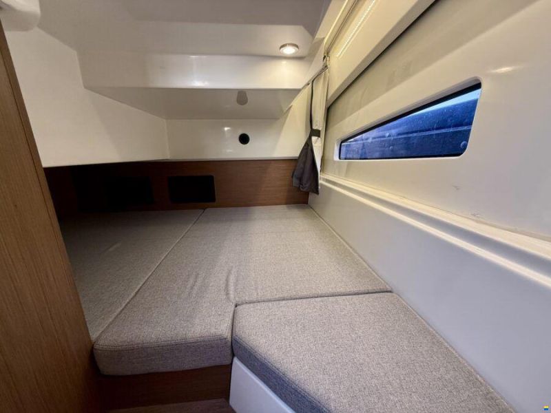 Beneteau Antares 9