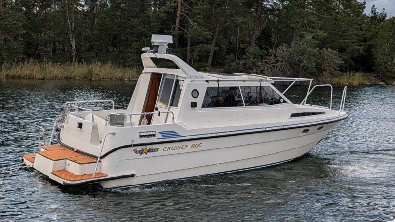8000 Cruiser