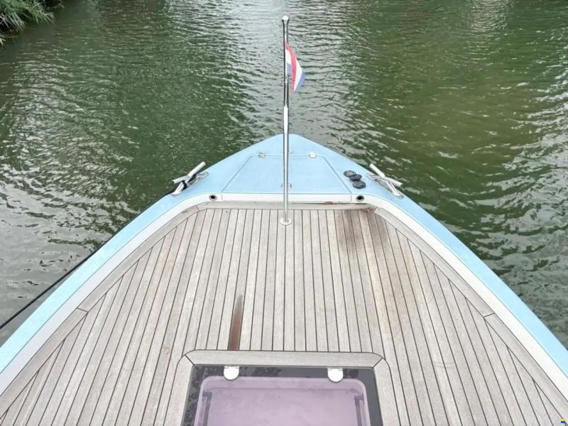 Delta Powerboats 33 Coupe