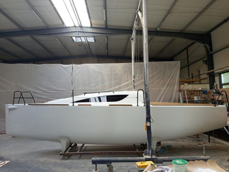 Sasanka S26 Storm performanse cruiser
