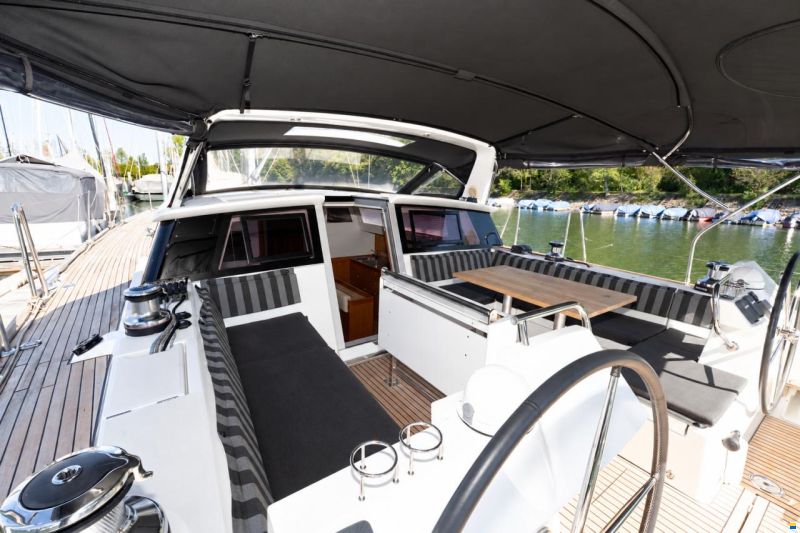 Beneteau Sense 50