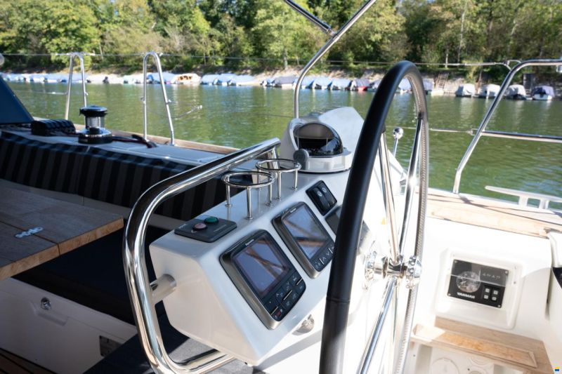 Beneteau Sense 50