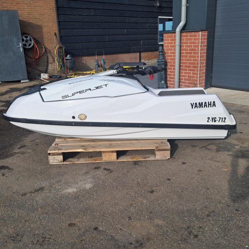 Yamaha WaveRunner SuperJet