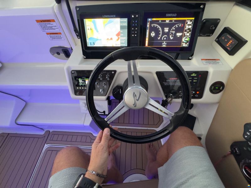 Sea Ray 230 Sun Sport