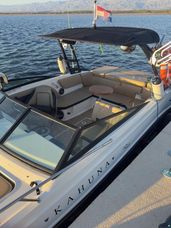 Sea Ray 230 Sun Sport