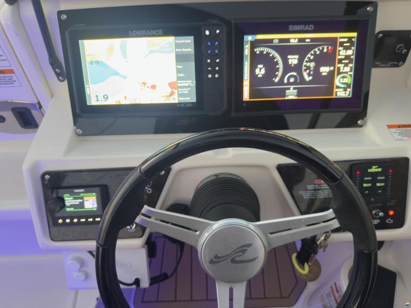 Sea Ray 230 Sun Sport