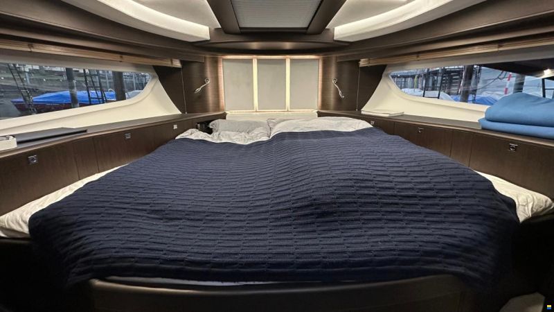 Galeon 400 FLY