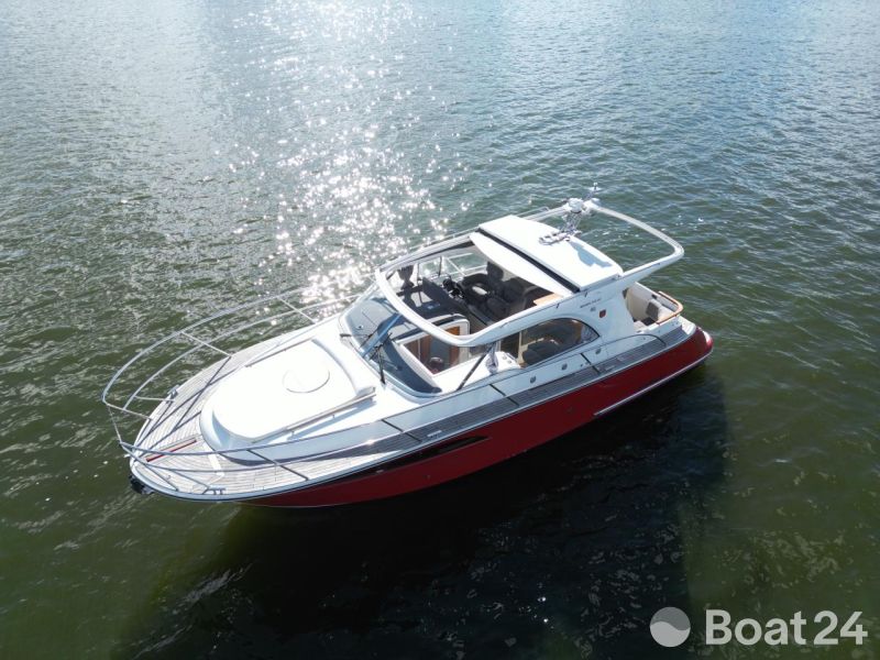 Marex 310 Sun Cruiser