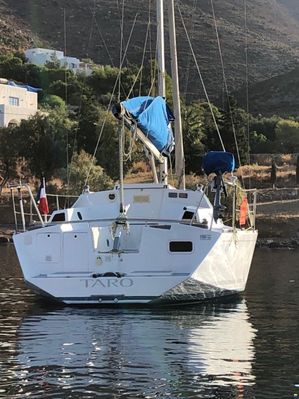 RM 800