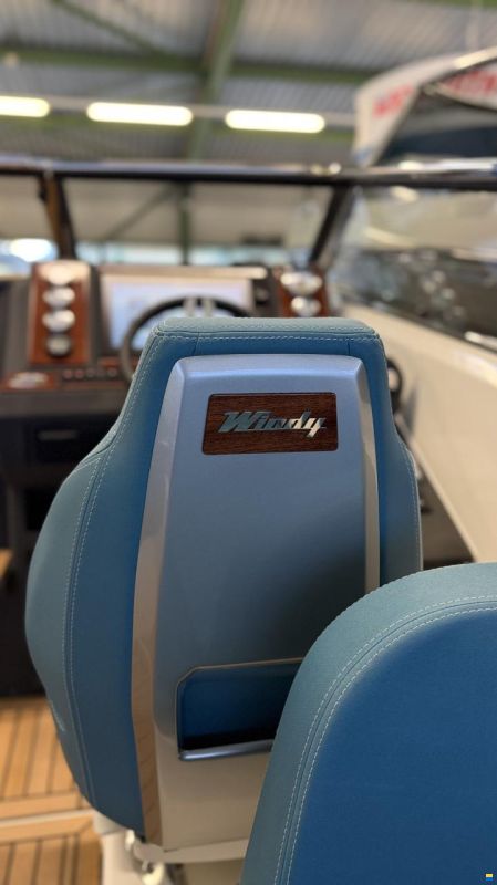Windy 27 Solano 60th Anniversary Edition